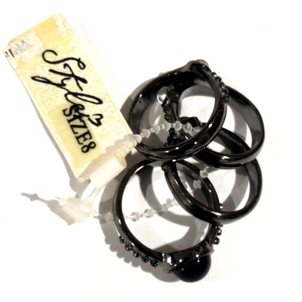 Set of 4 Dainty Black tone Size 8 Rings - Women's Fashion Jewelry